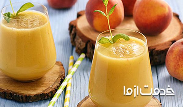 اسموتی هلو و آناناس