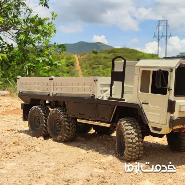 ماشین باربری با اتاق لبه‌دار