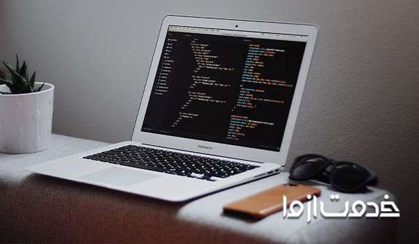 مشخصات لب تاپ مناسب برای برنامه نویسی