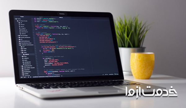 کیفیت صفحه نمایش در لپ تاپ مناسب برنامه نویسی