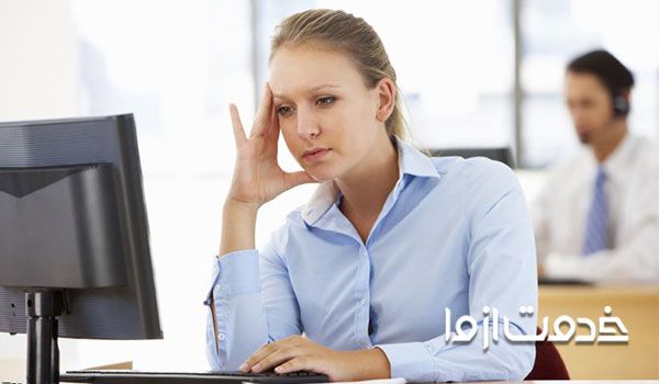 کامپیوتر روشن شده اما کار نمی‌کند.