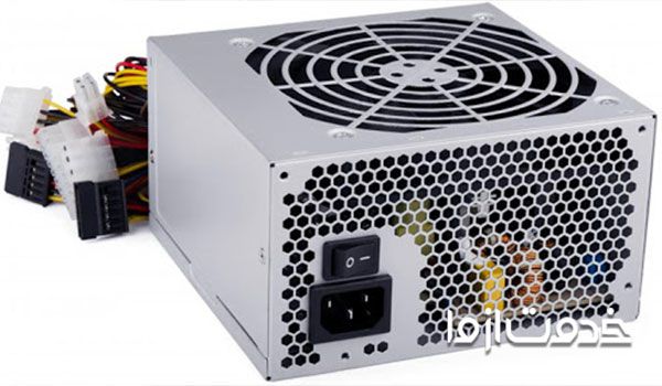 ایراد در منبع تغذیه کامپیوتر علت روشن نشدن کامپیوتر با پاور است.