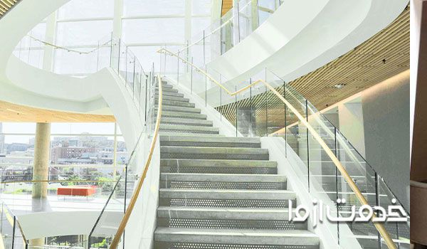 نصب نرده شیشه‌ای اکسپوز- روکار