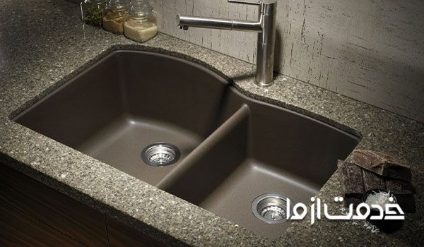 لکه پذیری سینک کورین به نسبت سینک گرانیتی