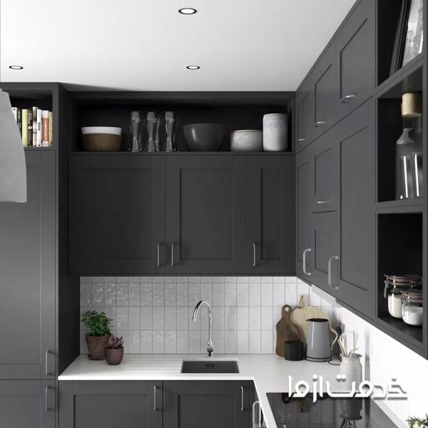 سبک کشو رنگ تیره در آشپزخانه کم جا
