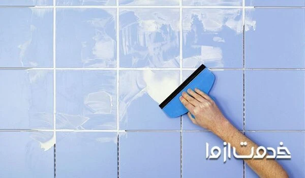 بندکشی در مراحل کاشیکاری استخر