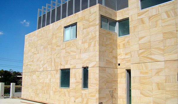 شیارزنی یا اسکوپ سنگ در اجرای نمای سنگی