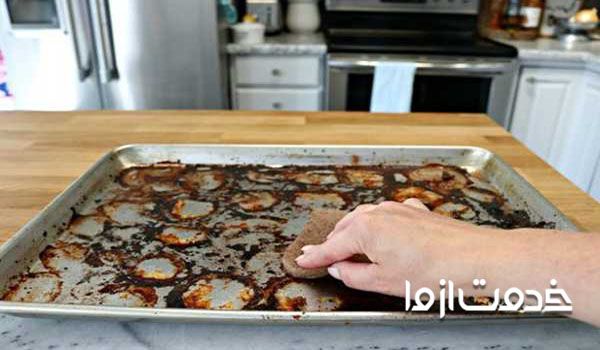 تمیز کردن سینی فر