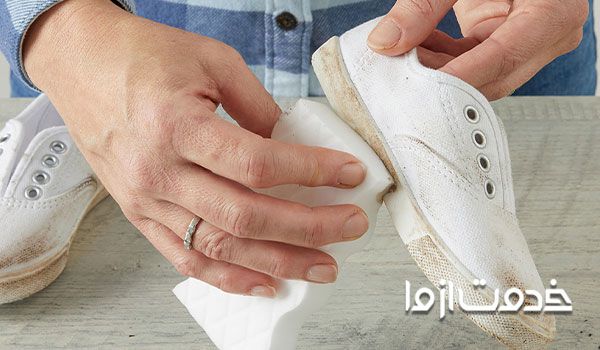 شستن کتانی سفید در ماشین لباسشویی