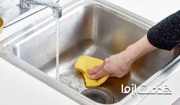 ۵ روش موثر تمیز کردن سینک آشپزخانه