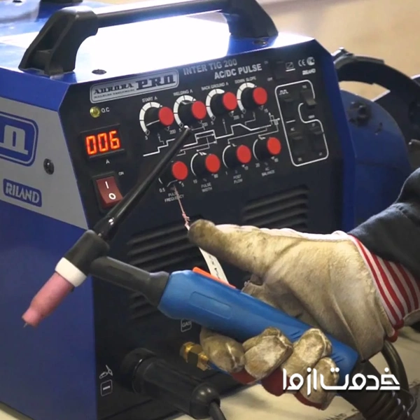 اتصال مشعل و پدال در مراحل جوش آرگون