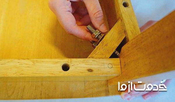 آموزش تعمیر صندلی چوبی
