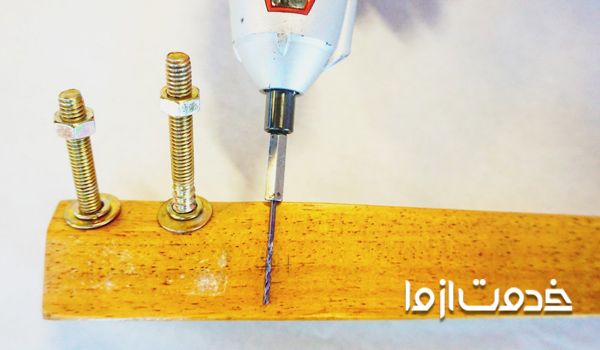 تعمیر پایه صندلی چوبی