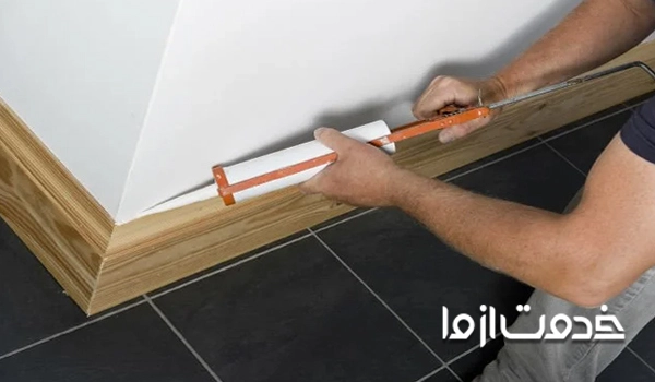 طرز نصب قرنیز چوبی با چسب مخصوص