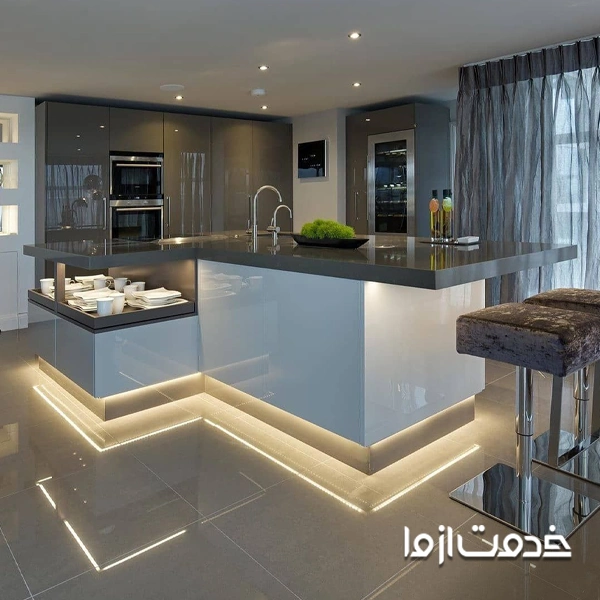 کابینت مدرن با نورپردازی جزیره