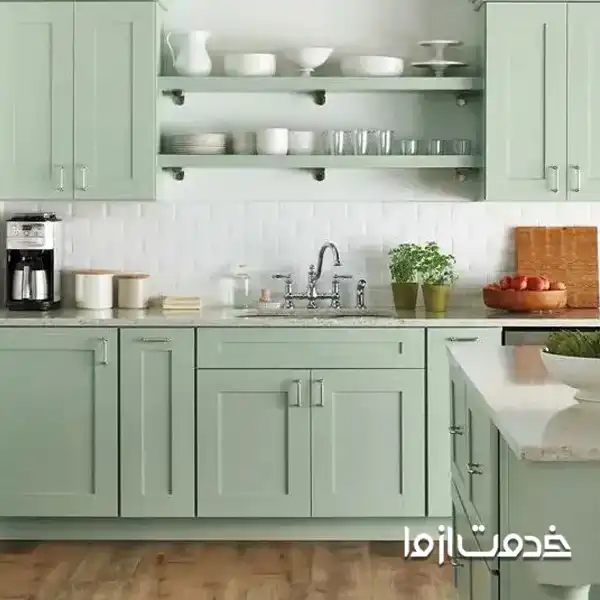 تاثیر رنگ سبز روشن بر فضای آشپزخانه کوچک