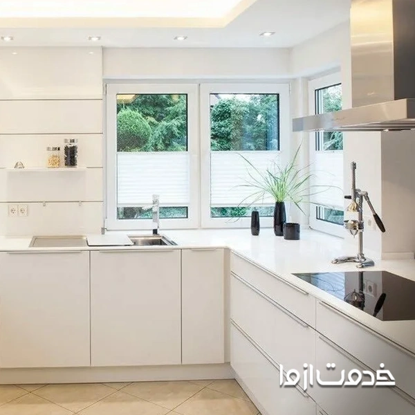 معایب کابینت آشپزخانه با پنجره