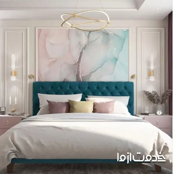 ترکیب رنگ‌های ملایم با کاغذ دیواری در اتاق خواب