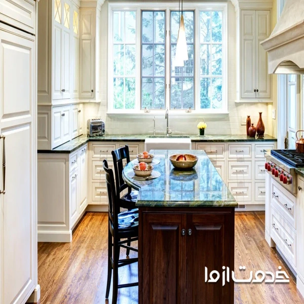 طراحی آشپزخانه پنجره‌دار