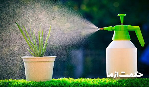 سمپاشی گیاهان