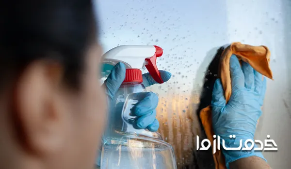 تمیز کردن شیشه ها 