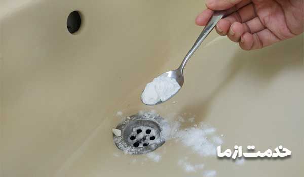 کاربردهای جوش شیرین در نظاقت خانه