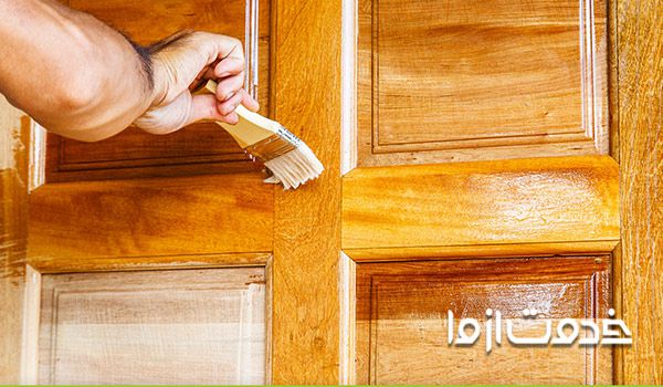رنگ مناسب درب چوبی با رنگ های روشن و سفید
