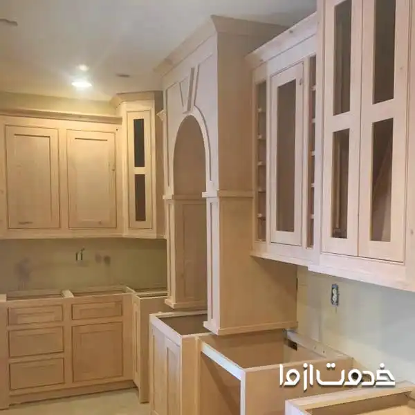 ایده کابینت ممبران با رنگبندی قهوه‌ای