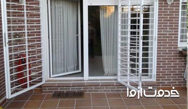 یک نمونه درب آکاردئونی مخصوص منزل