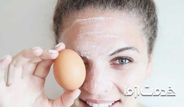 از بین بردن جوش‌های سر سیاه با خمیردندان یا از بین بردن جوش سر سیاه با وازلین از متداول ترین روش‌های از بین بردن جوش سر سیاه است. 