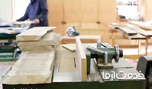 ساخت میز چوبی ساده در خانه