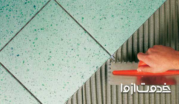 چسباندن کاشی با چسب سریع‌تر و راحت‌تر است