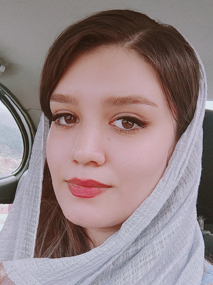 سالن زیبایی گل بانو