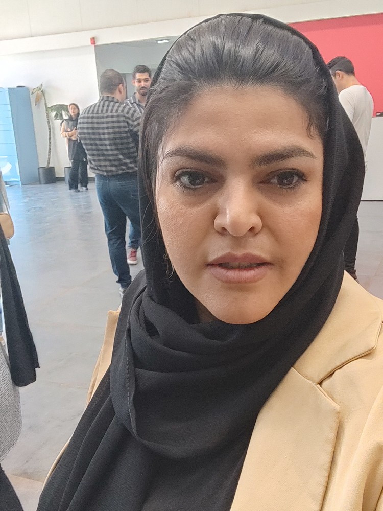 سولماز شیخی