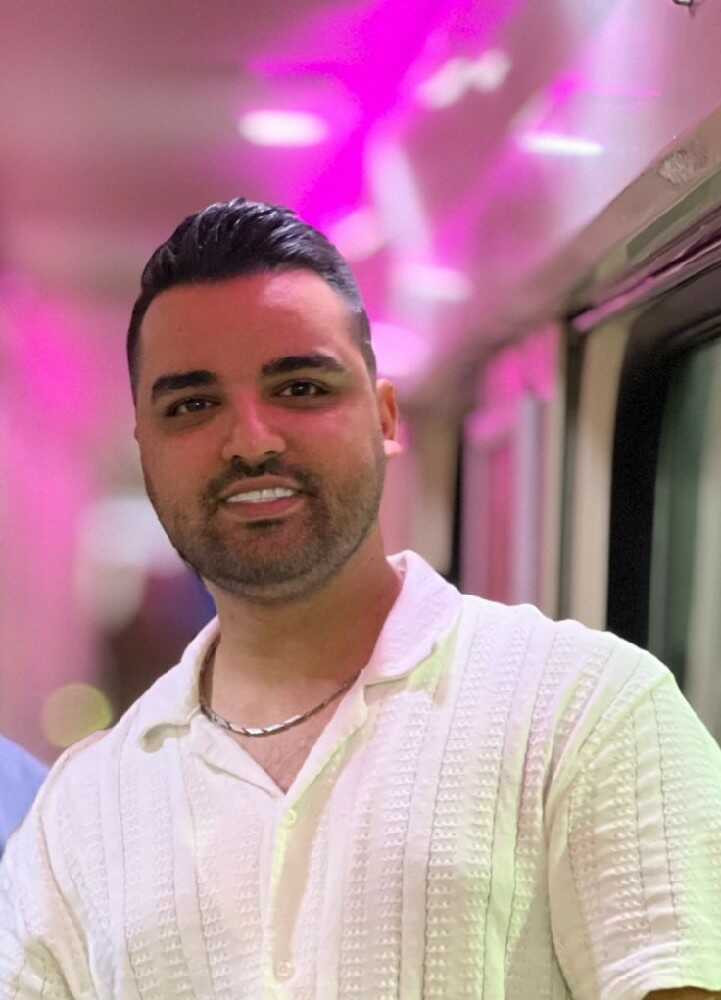 provider user card avatar