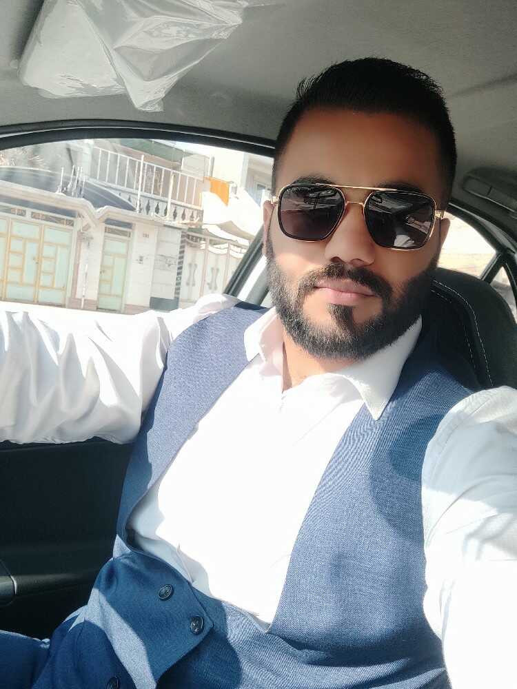 علی منابی
