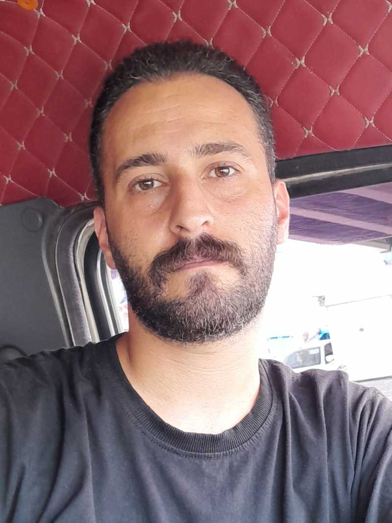 مهران رضازاده شیخانی