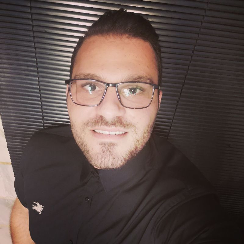 provider user card avatar