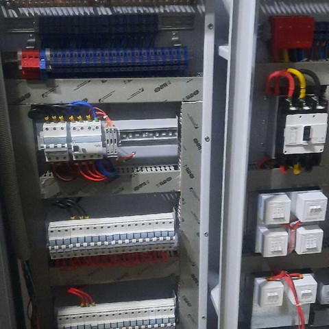 نمونه کار امیررضا آزاده زعیم - 3