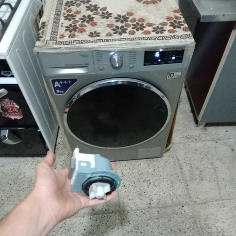 نمونه کار مانی فرهادی - 5