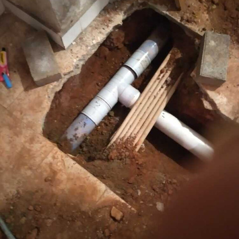 نمونه کار اکبر وحیدی معین - 6