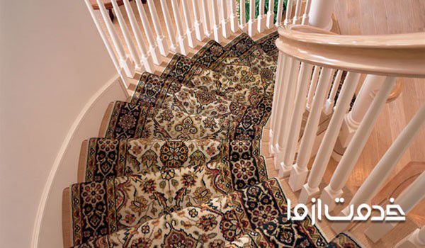 نصب فرش راه پله (به انگلیسی: Staircase rug installation)