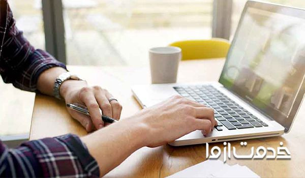 کیفیت کیبورد در لب تاپ مناسب برای برنامه نویسی