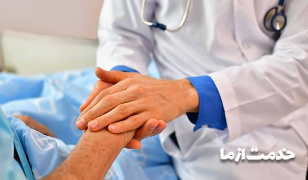 شرح وظایف پرستار سالمند در منزل